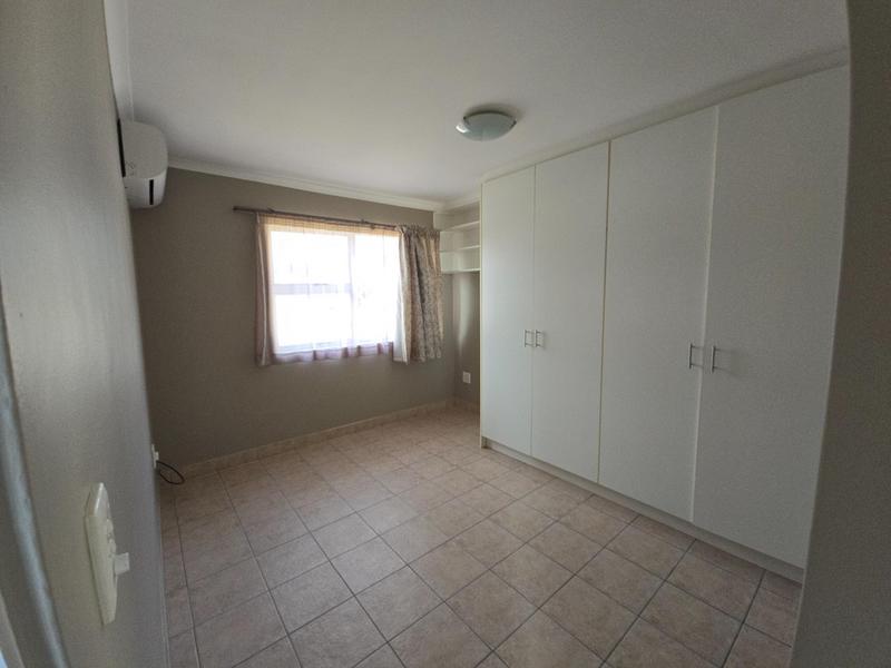 To Let 2 Bedroom Property for Rent in Admirals Park Western Cape